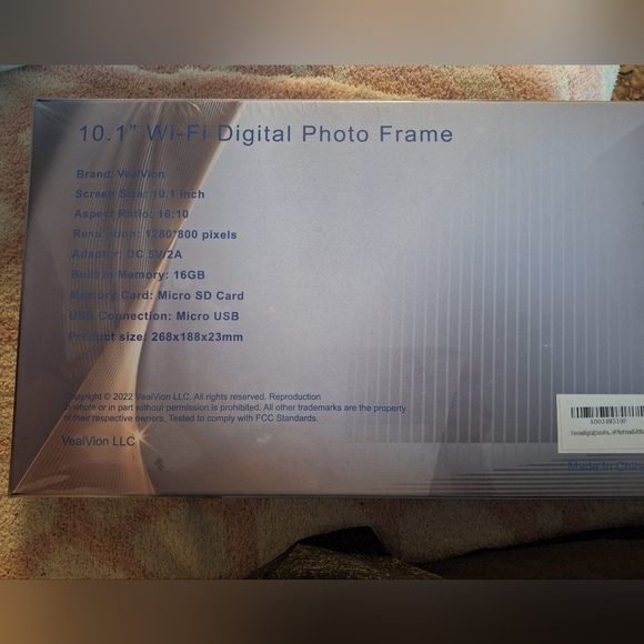 NIB Digital Photo Frame - Picture 2 of 4
